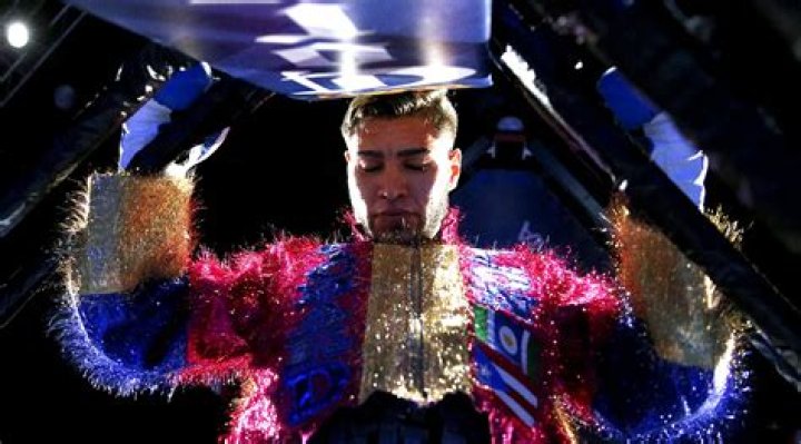 Unveiling the Journey of Prichard Colon: A Boxer’s Tale